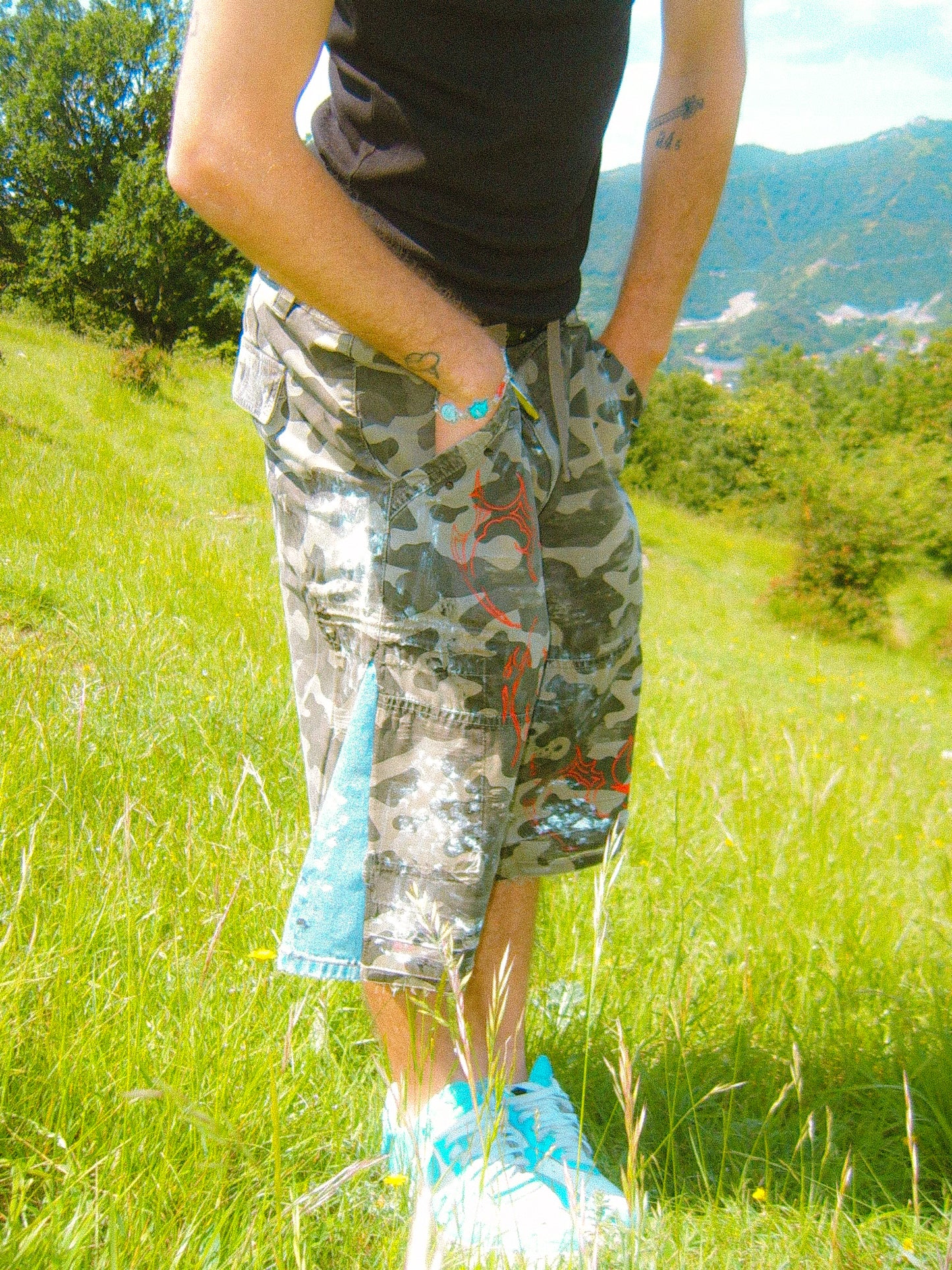 GURREN CAMO jorts