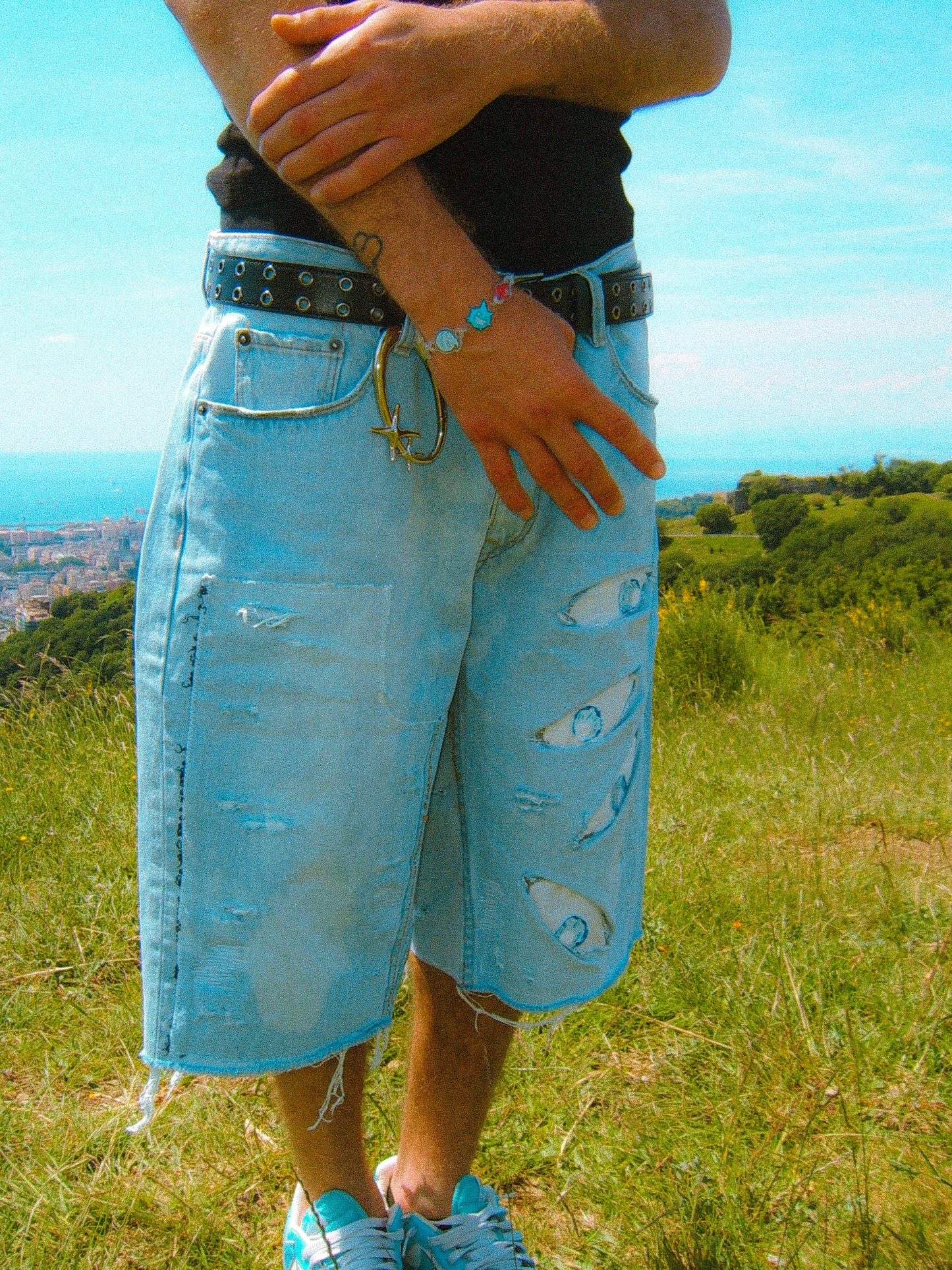 GOJO EYES jorts
